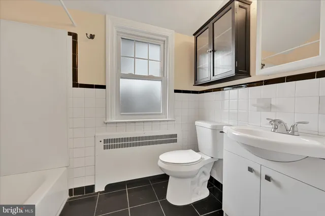 $399,900 | 1501 Burmont Road, Drexel Hill, PA 19026