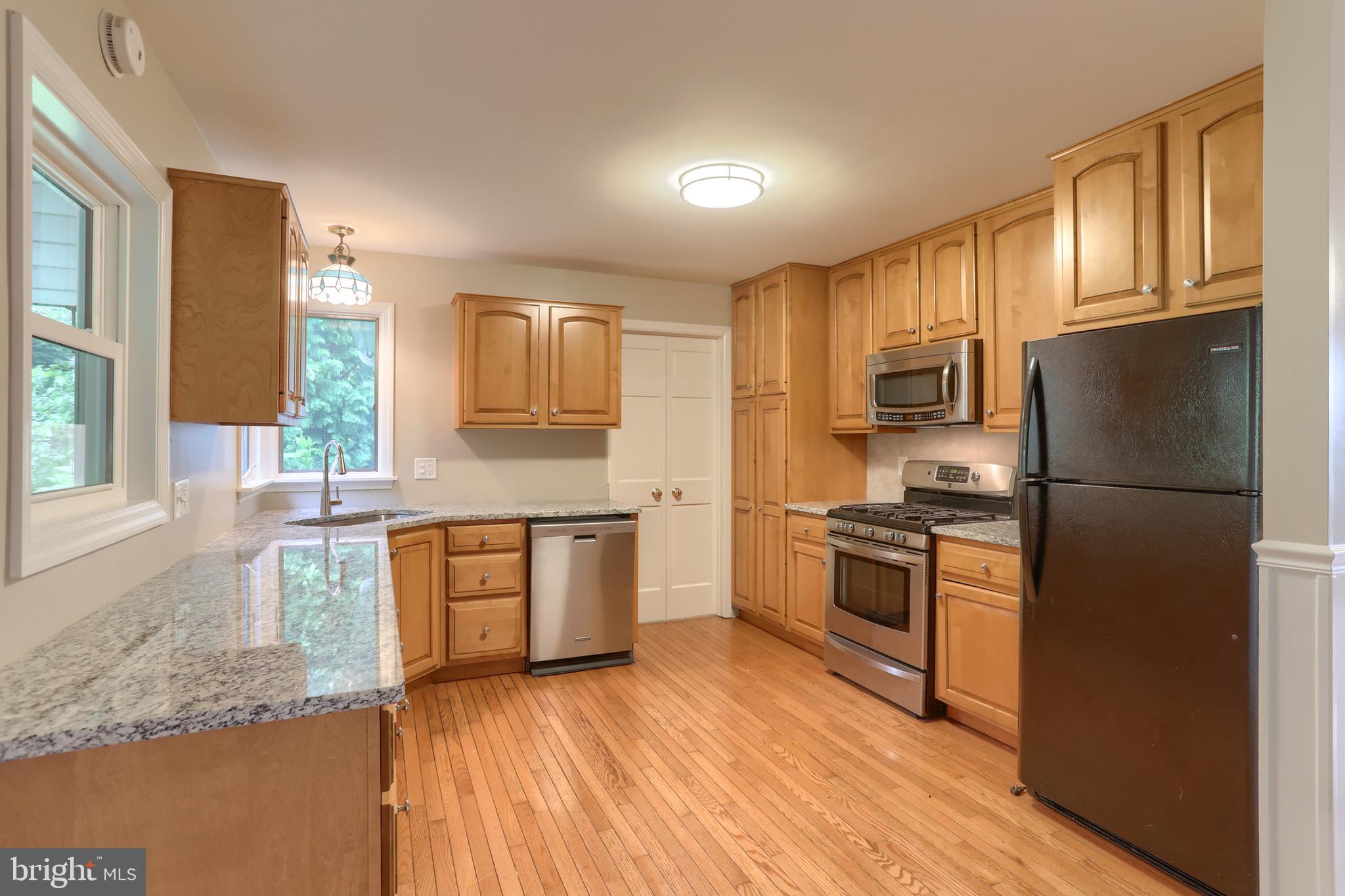1866 Miller Road Hummelstown, PA 17036 - Photo 15 of 69 Kitchen