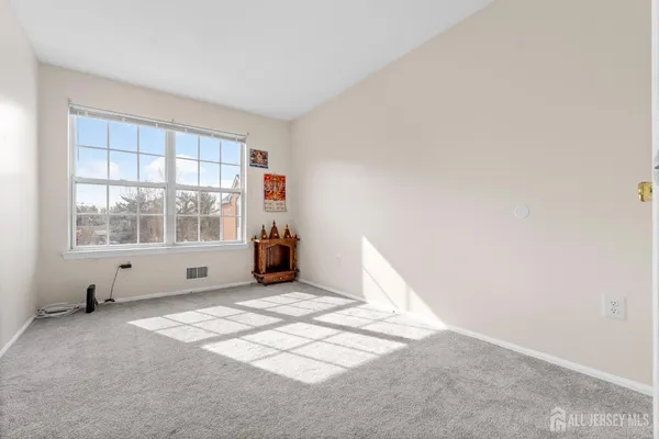 $3,100 | 421 Plymouth Road, North Brunswick, NJ 08902