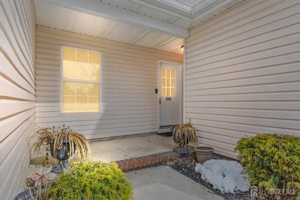 $3,100 | 421 Plymouth Road, North Brunswick, NJ 08902