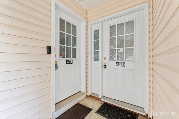 $3,100 | 421 Plymouth Road, North Brunswick, NJ 08902