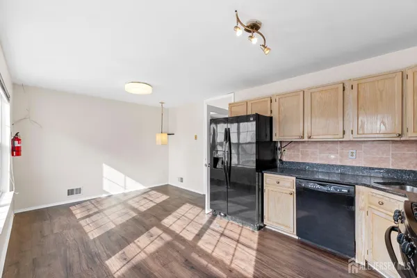 $3,100 | 421 Plymouth Road, North Brunswick, NJ 08902