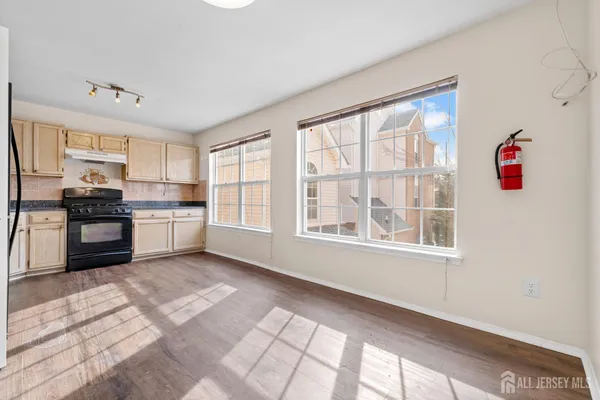 $3,100 | 421 Plymouth Road, North Brunswick, NJ 08902