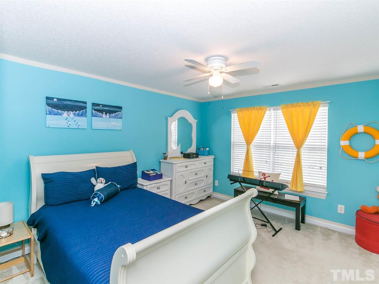 2880 Orchard Trace Way Raleigh, NC 27610 - Photo 16 of 22 Great size bedroom.