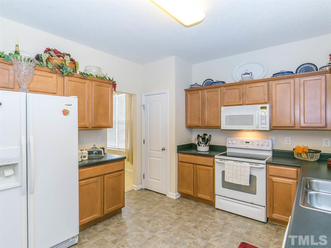 2880 Orchard Trace Way Raleigh, NC 27610 - Photo 10 of 22 Gallery Image 10