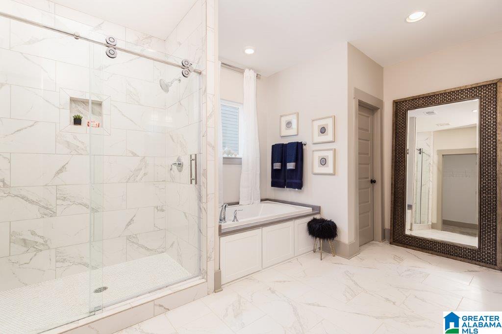 4044 Olivia Road Hoover, AL 35244 - Photo 19 of 28