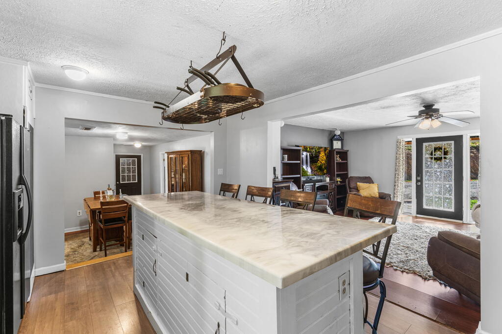 94 East Highland Street Blue Ridge, GA 30513 - Photo 17 of 59 Gallery Image 17