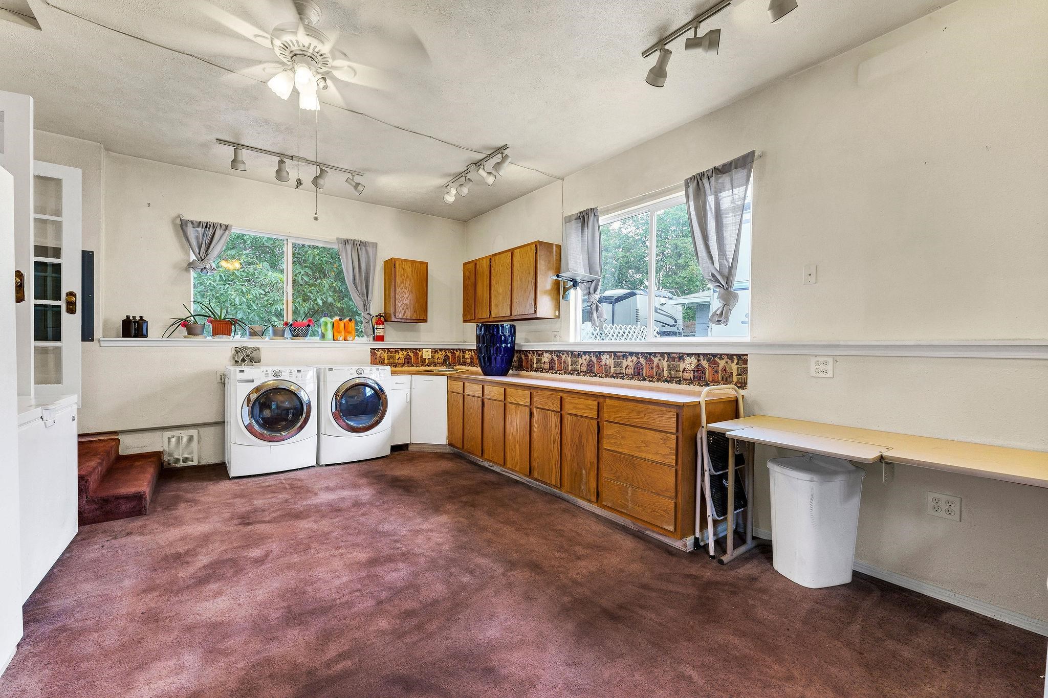 915 North Bowdish Road Spokane Valley, WA 99206 - Photo 11 of 27 Gallery Image 11