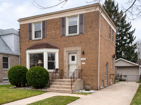 $310,000 | 3343 West 112th Place, Chicago, IL 60655