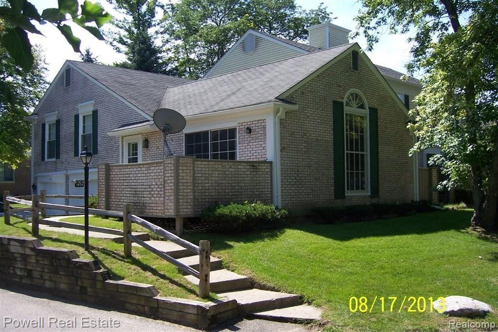 1474 Saddle Lane, Unit 163 Rochester, MI 48306 - Photo 1 of 13 100_3104.JPG