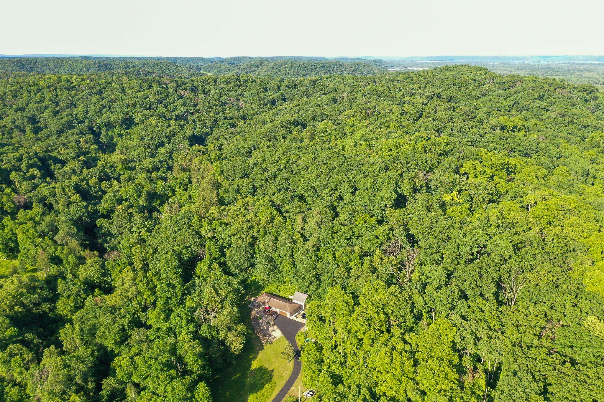 12258 South Round River Spring Green Spring Green, WI 53588 - Photo 55 of 60