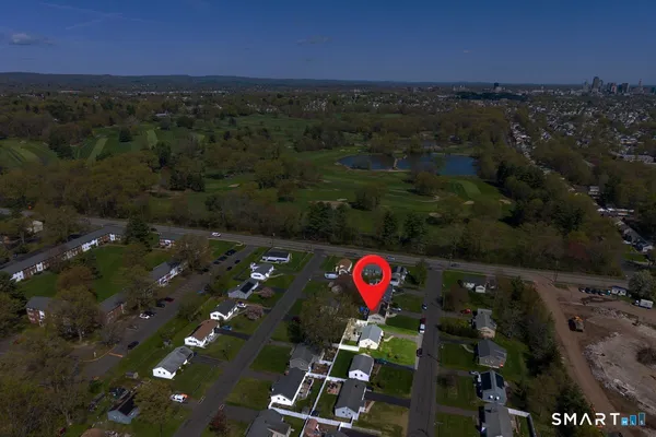 $335,000 | 21 Brookside Circle, Wethersfield, CT 06109