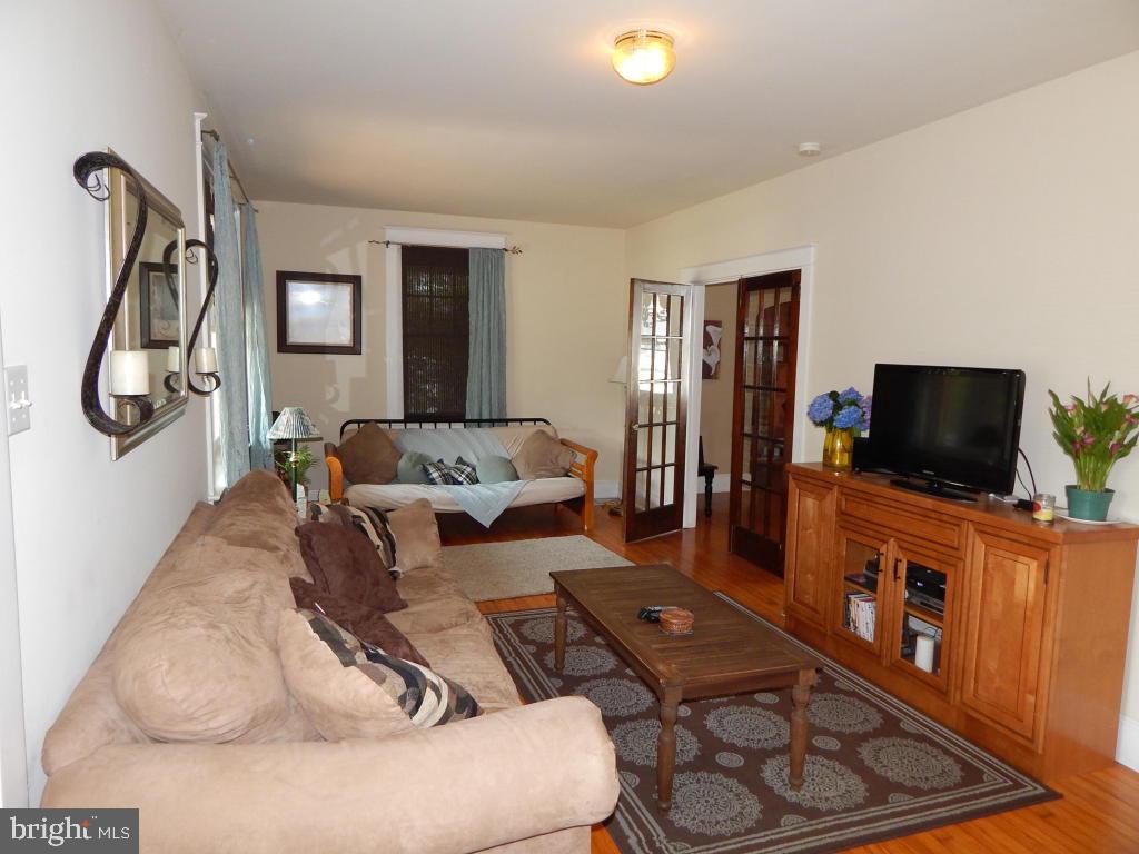 38 North Decatur Street Strasburg, PA 17579 - Photo 8 of 23