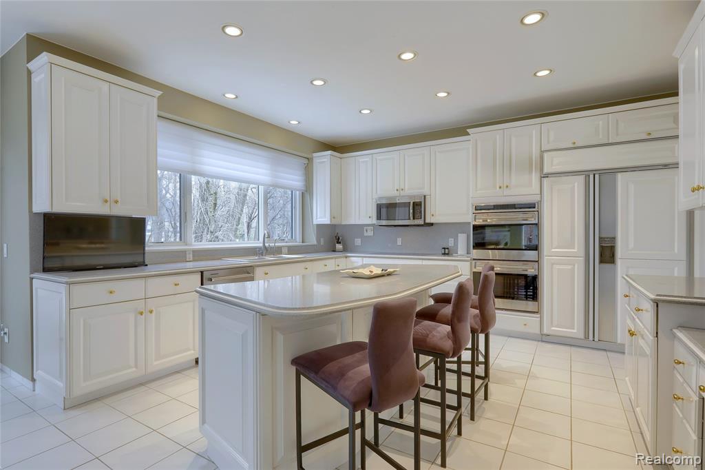 1721 Archers Pointe Rochester Hills, MI 48306 - Photo 20 of 59