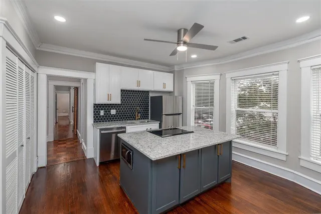 $1,795 | 1000 North Carroll Avenue, Unit B1, Dallas, TX 75204