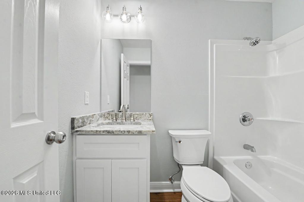 8218 Groveland Road Ocean Springs, MS 39564 - Photo 8 of 26 009