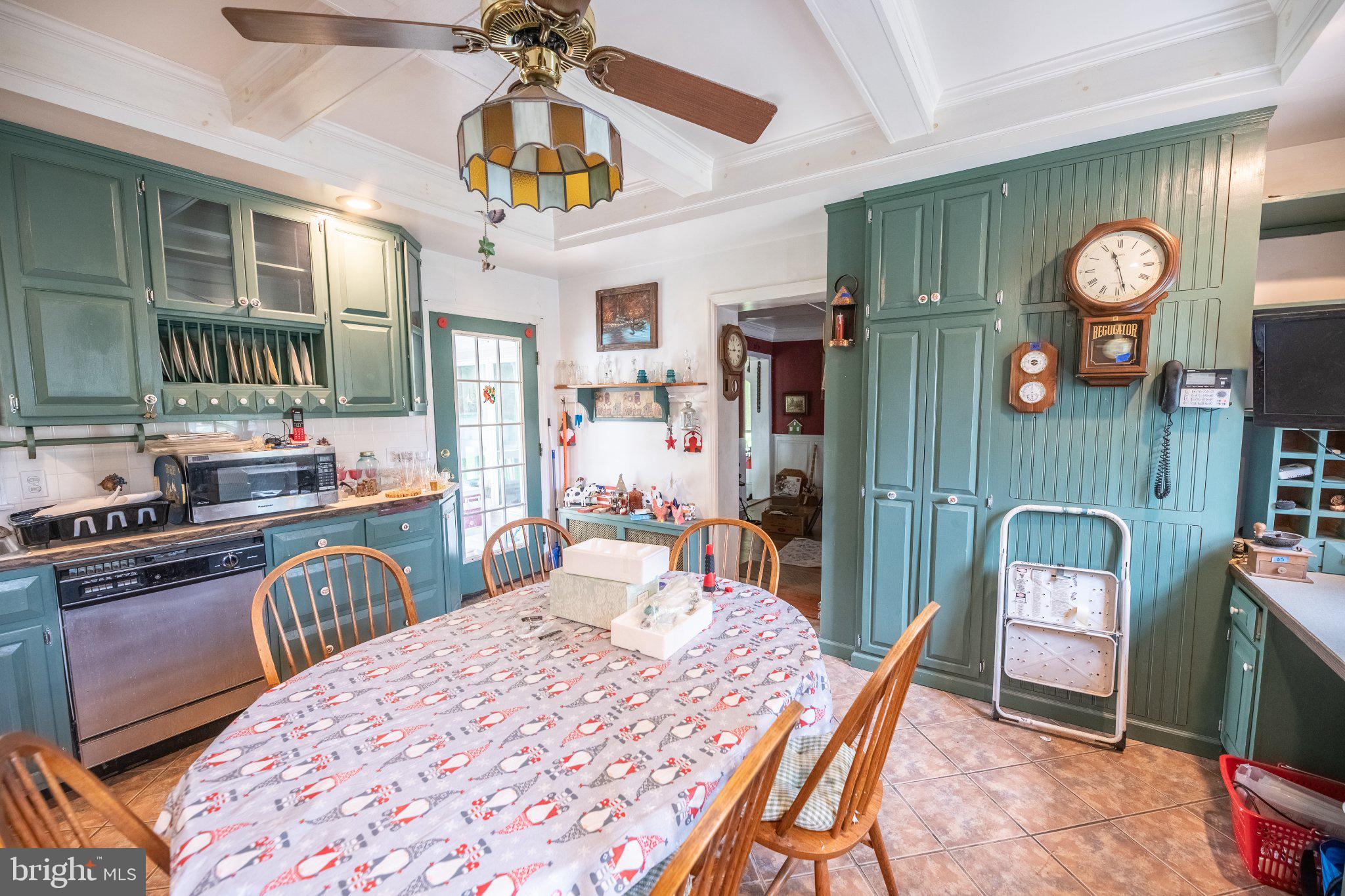 57 Diverty Road Pennington, NJ 08534 - Photo 17 of 86 Charming kitchen with vintage flair.