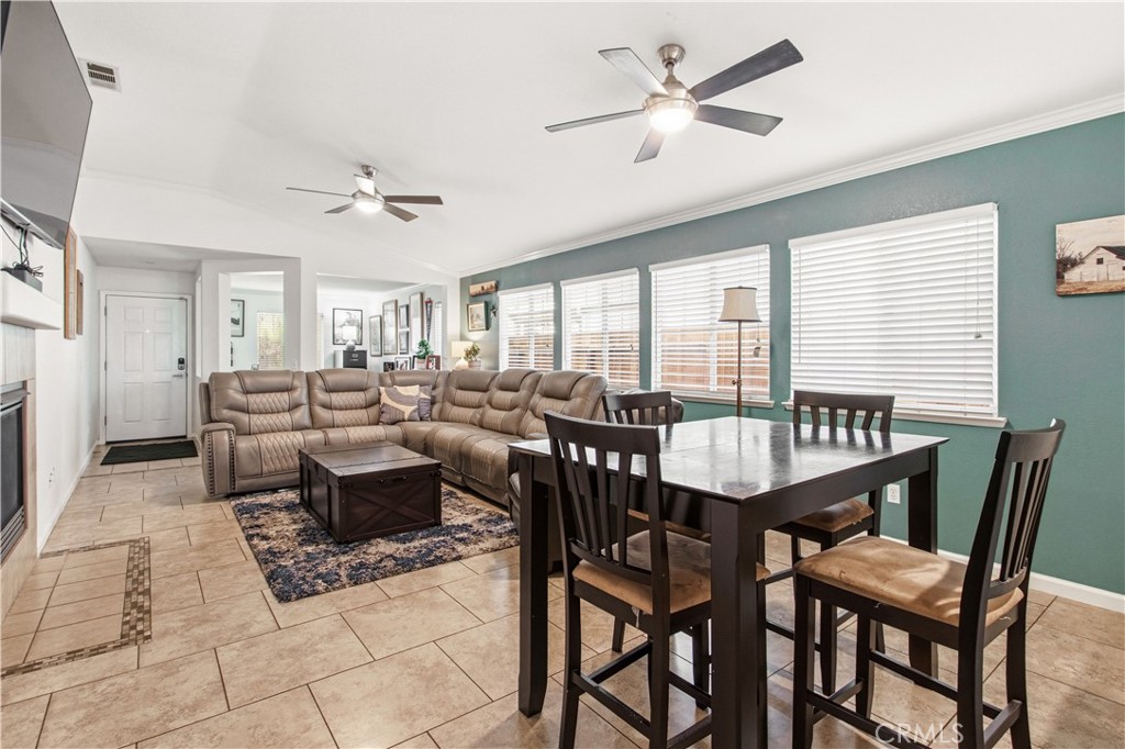 1478 La Sierra Street Merced, CA 95348 - Photo 13 of 32 a view of a dining room with furniture