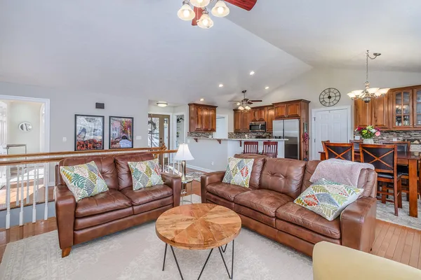 $1,199,000 | 2085 Lakewood Forest Road, Moneta, VA 24121