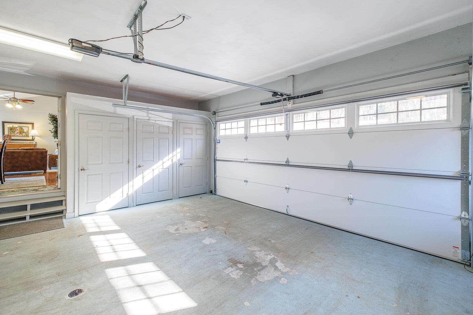2085 Lakewood Forest Road Moneta, VA 24121 - Photo 21 of 76 a view of a garage