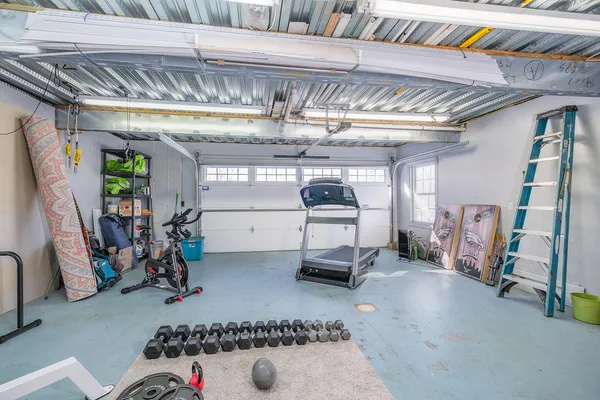 $1,199,000 | 2085 Lakewood Forest Road, Moneta, VA 24121