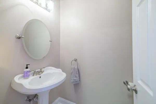 $1,199,000 | 2085 Lakewood Forest Road, Moneta, VA 24121