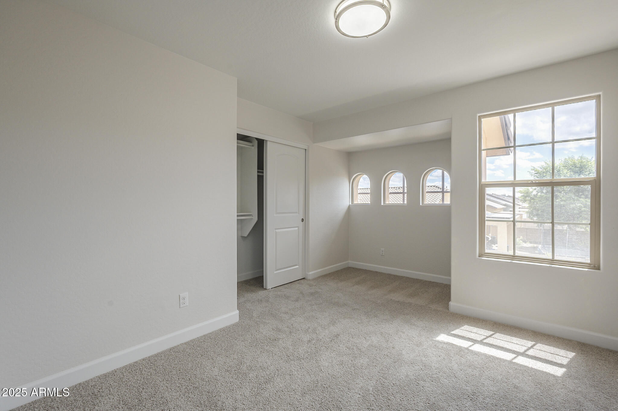 8518 South 8th Lane Phoenix, AZ 85041 - Photo 17 of 22 8th-50