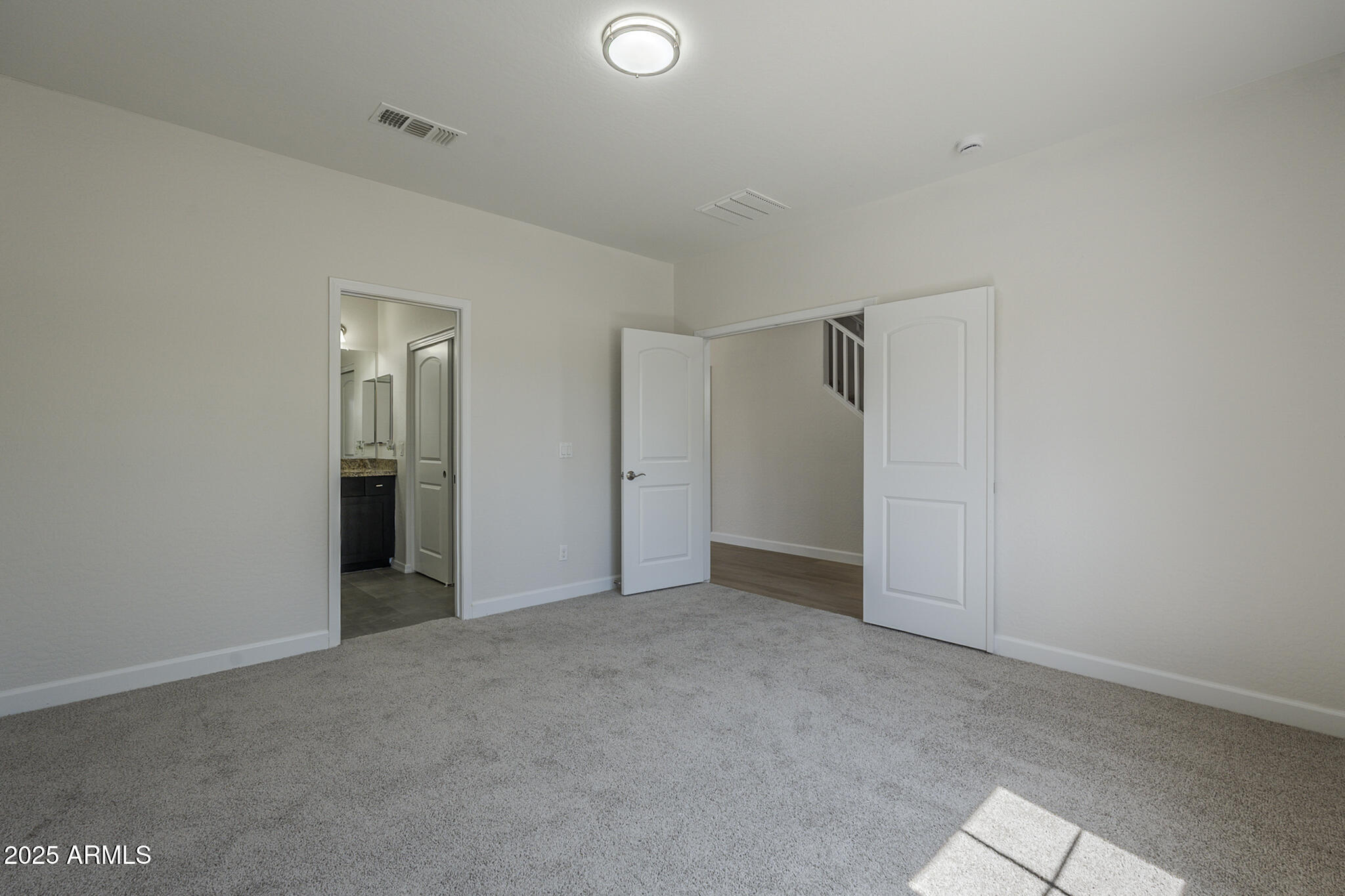 8518 South 8th Lane Phoenix, AZ 85041 - Photo 10 of 22 8th-25