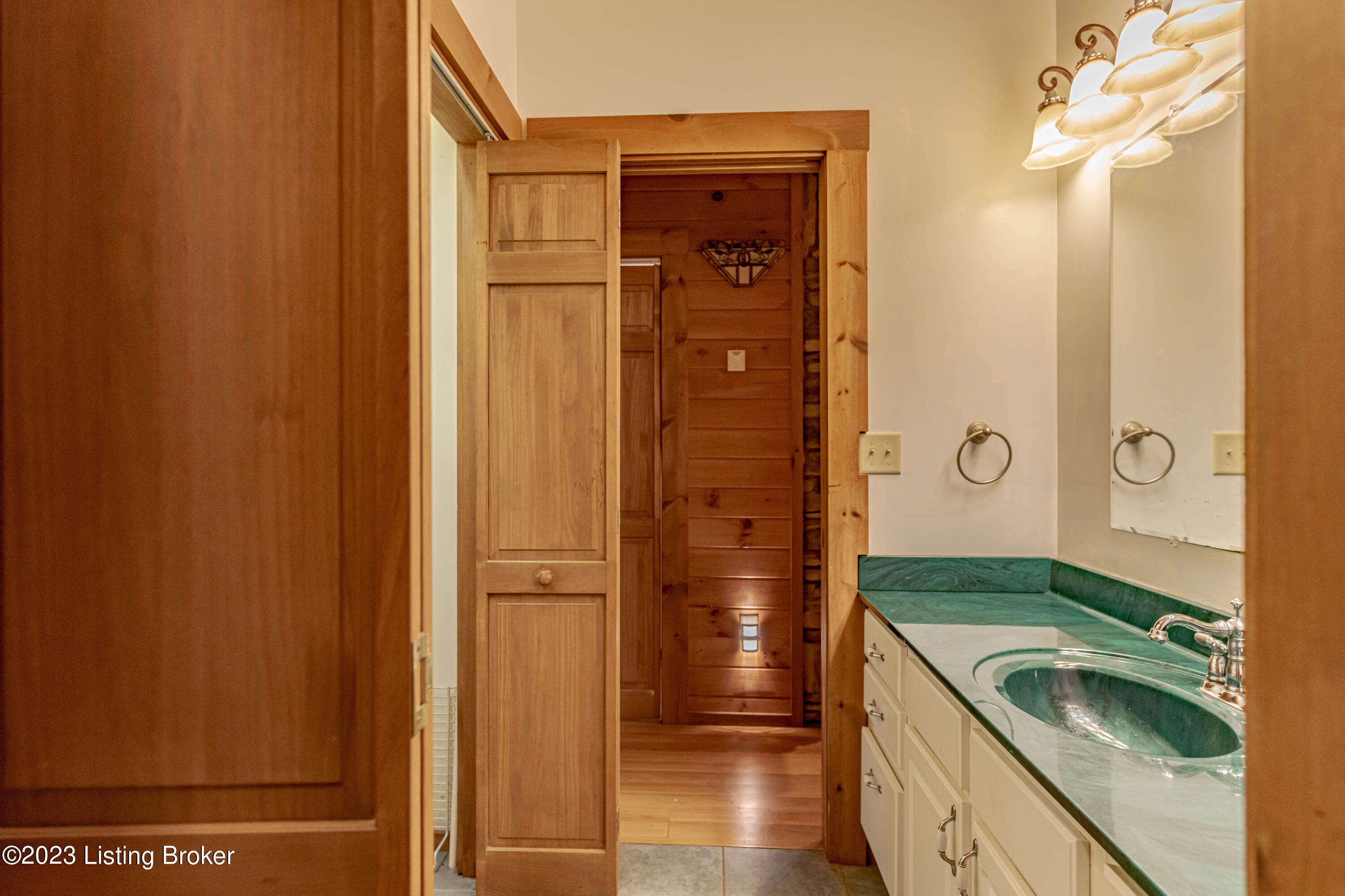 200 Fort Road Leitchfield, KY 42754 - Photo 36 of 51 DSC00089