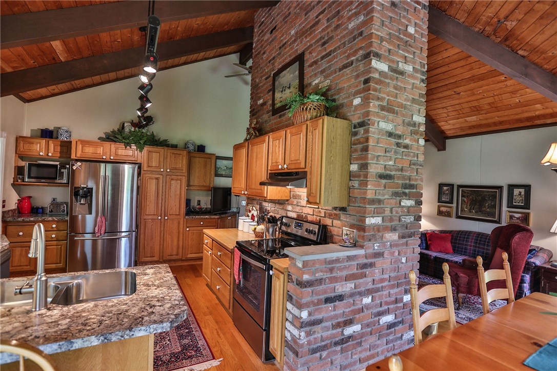 1708 New Michigan Road Farmington, NY 14425 - Photo 15 of 35