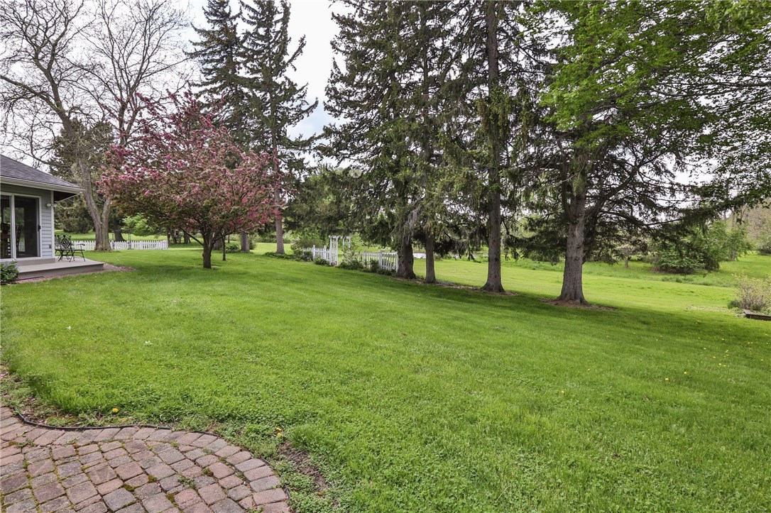 1708 New Michigan Road Farmington, NY 14425 - Photo 33 of 35