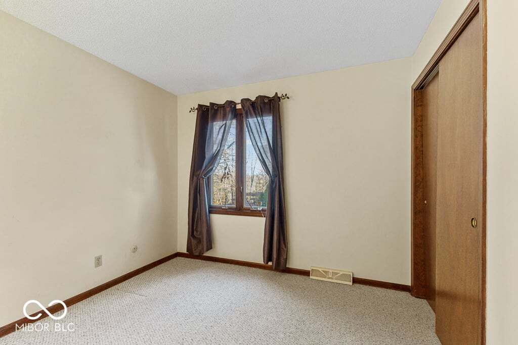 3813 North Ramsgate Road Martinsville, IN 46151 - Photo 33 of 65