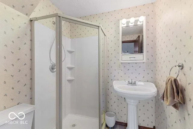 $445,000 | 3813 North Ramsgate Road, Martinsville, IN 46151