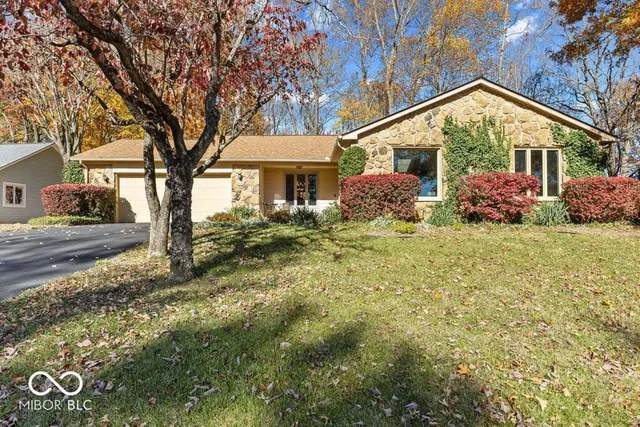 $445,000 | 3813 North Ramsgate Road, Martinsville, IN 46151