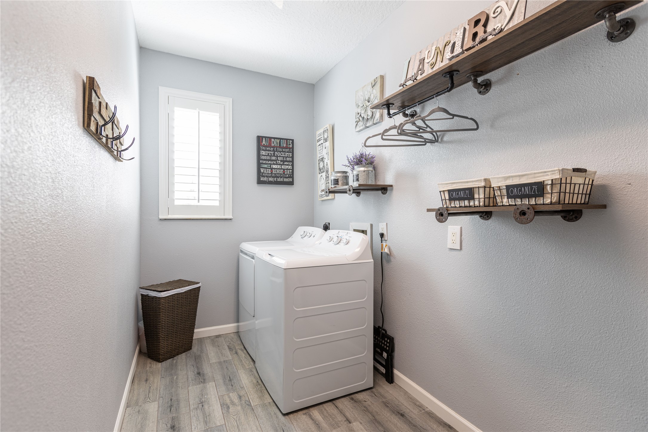 5922 Walkabout Way Katy, TX 77450 - Photo 21 of 38 Oversized laundry room with ample space for storage and functionality