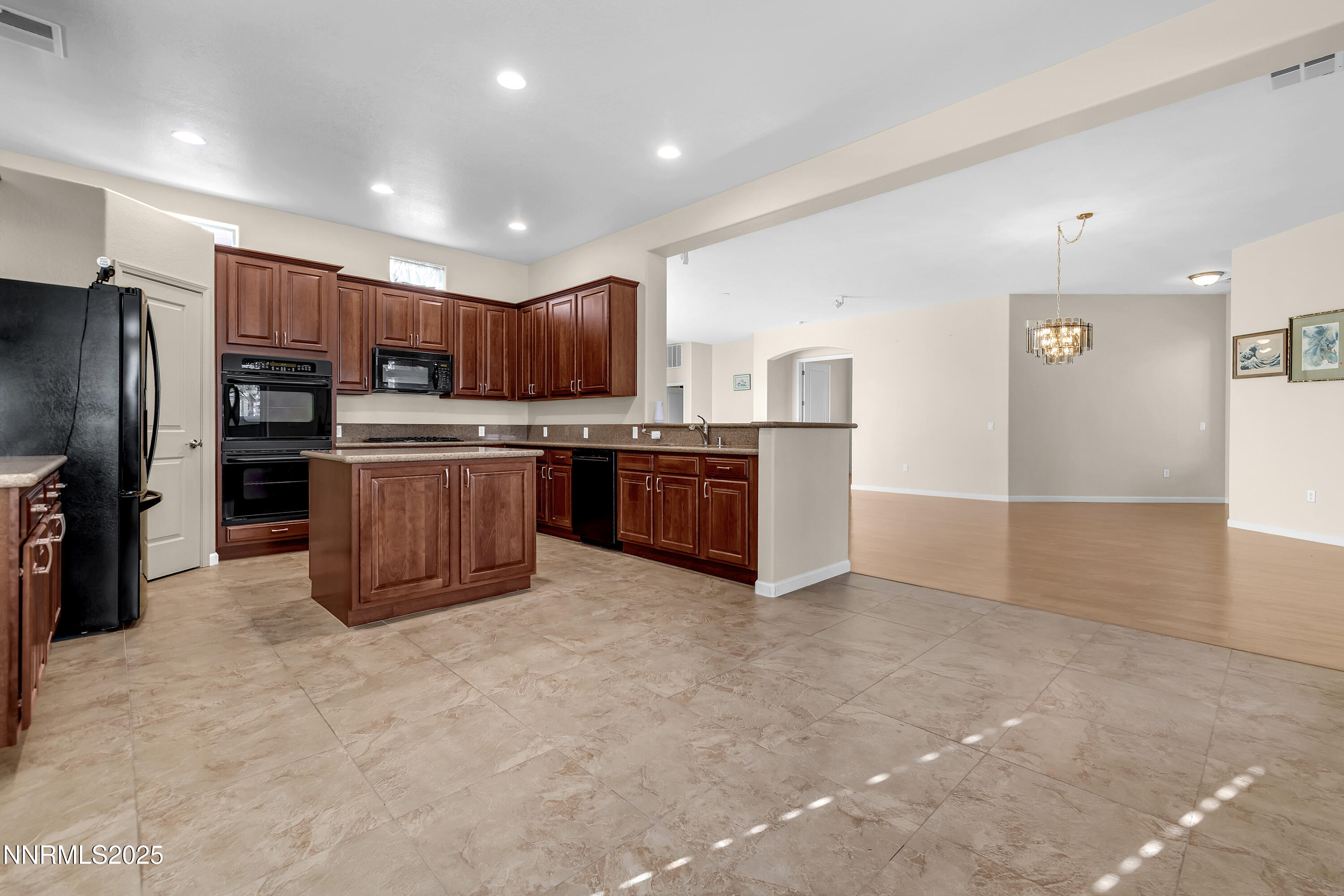 9900 Wilbur May Parkway, Unit 1802 Reno, NV 89521 - Photo 9 of 47 WilburMay_1802-000008