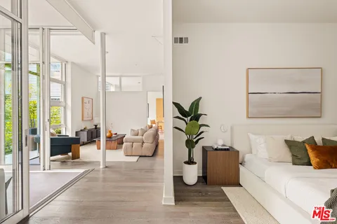 $1,149,000 | 4080 Glencoe Avenue, Unit 217, Marina del Rey, CA 90292