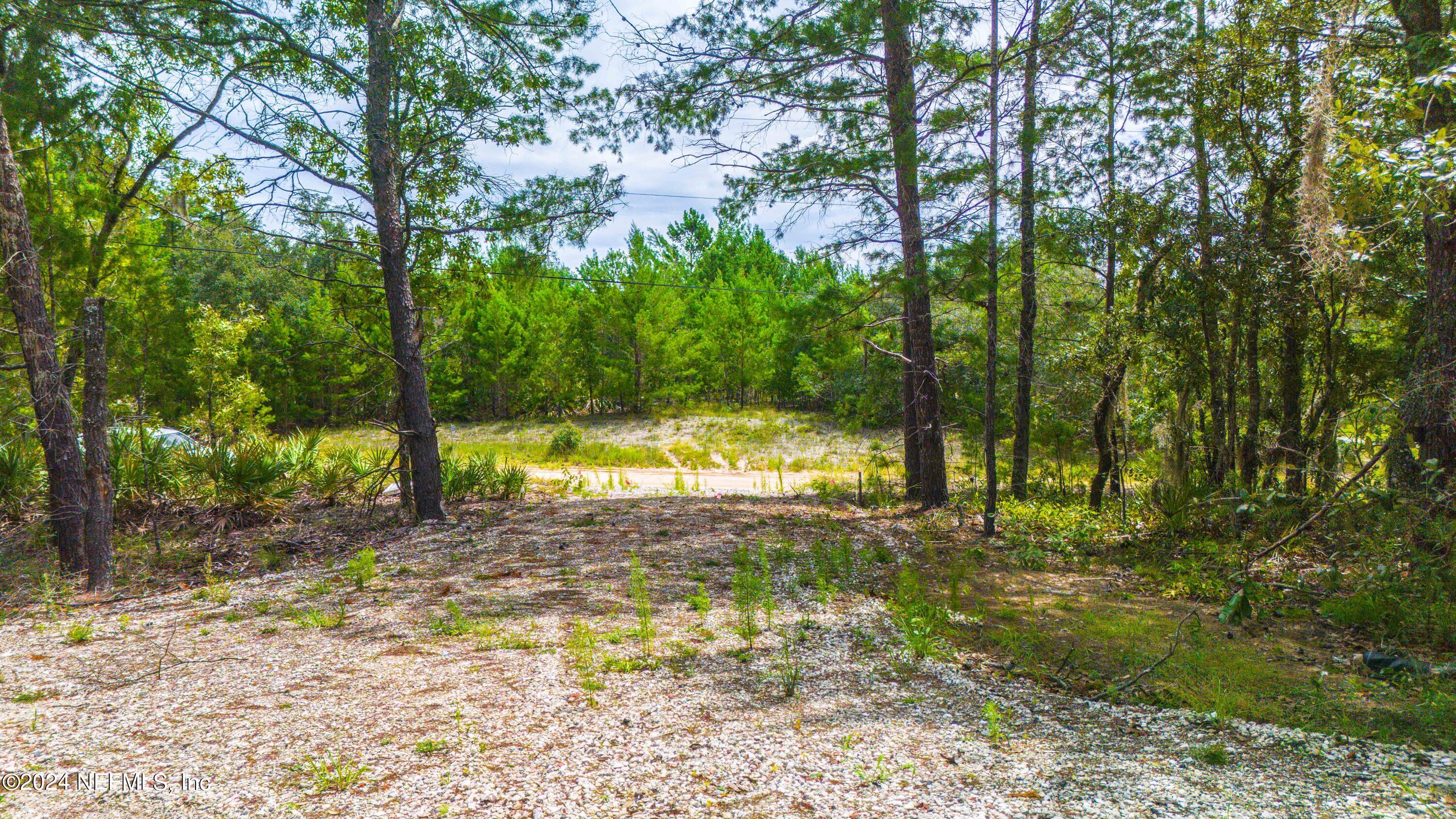 327 Songbird Road Palatka, FL 32177 - Photo 13 of 13 Songbird-14