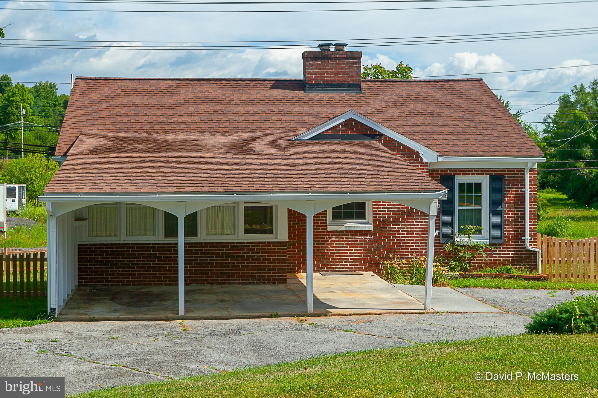 2153 Henshaw Road Inwood, WV 25428 - Photo 9 of 53 Gallery Image 9