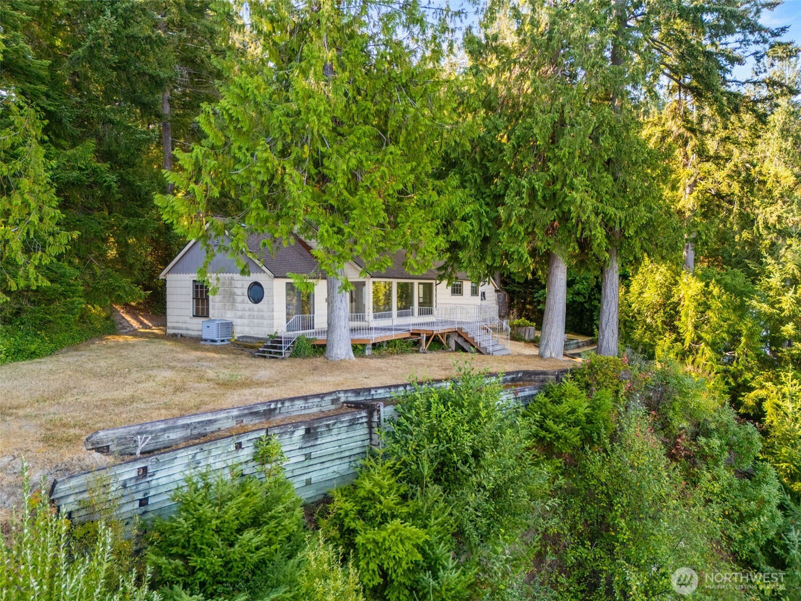 8325 Zangle Road Northeast Olympia, WA 98506 - Photo 11 of 40 Gallery Image 11