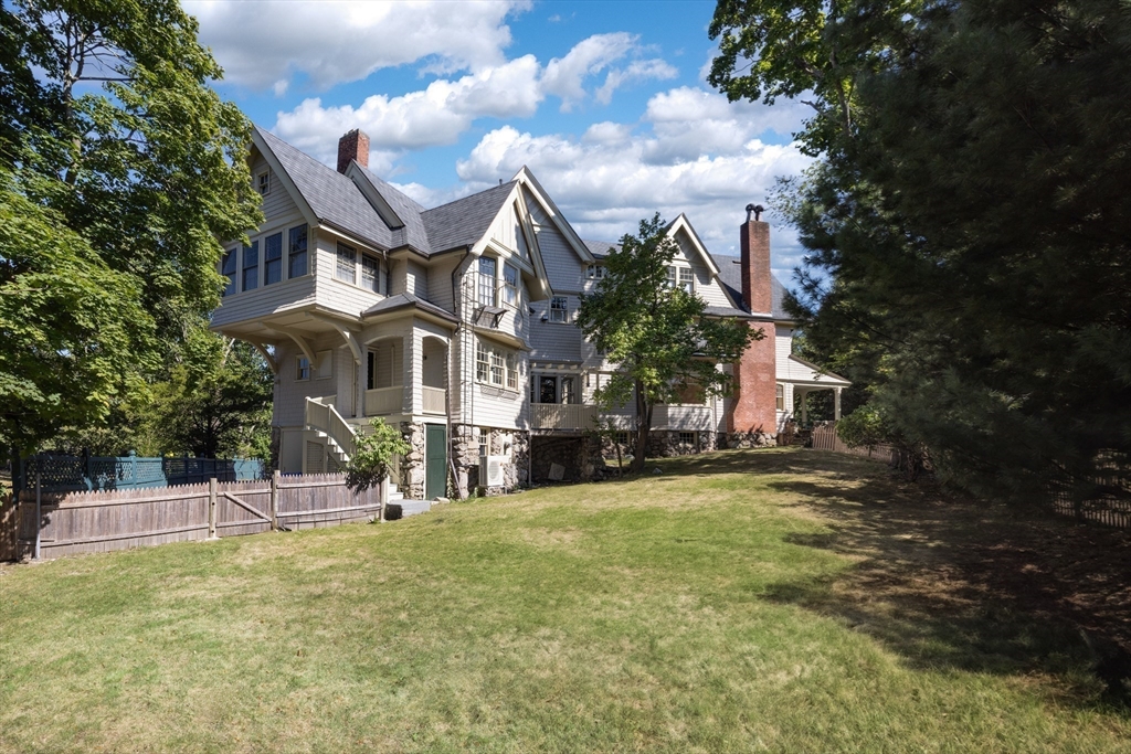 476 Heath Street Brookline, MA 02467 - Photo 24 of 24
