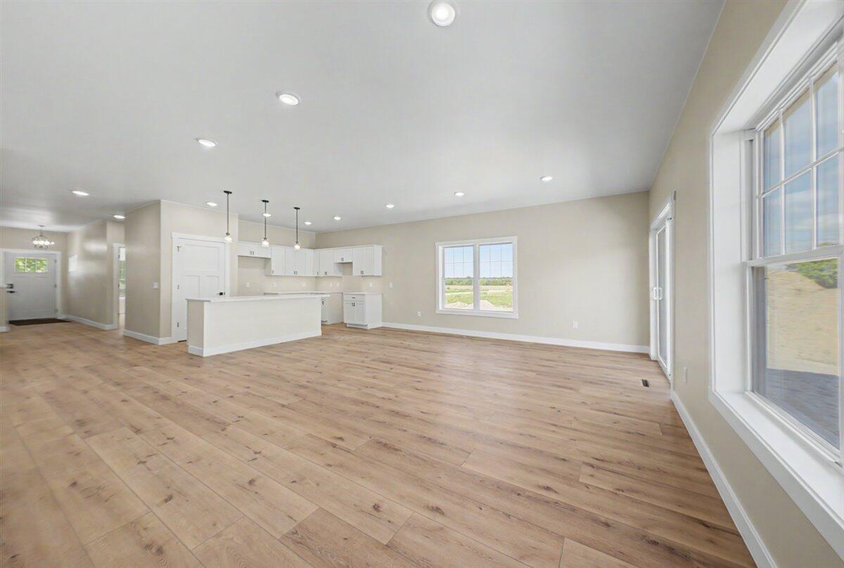 W7674 Castle Mound Road Holmen, WI 54636 - Photo 6 of 28 56-DSC05584