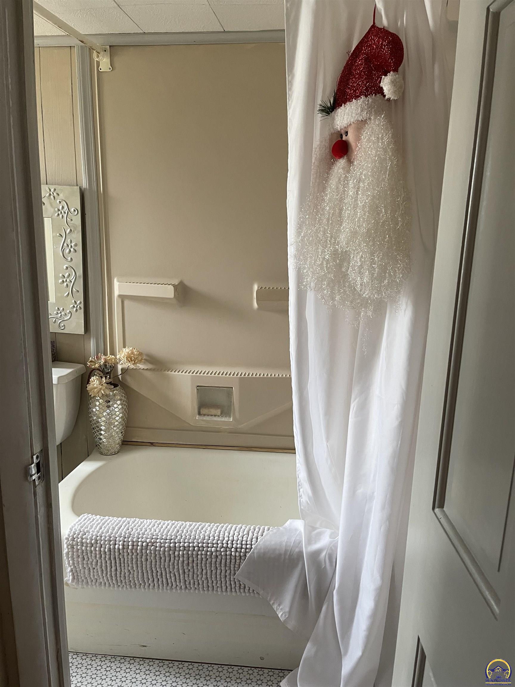 505 Frazier Street Valley Falls, KS 66088 - Photo 32 of 67 Prior to tenants moving in