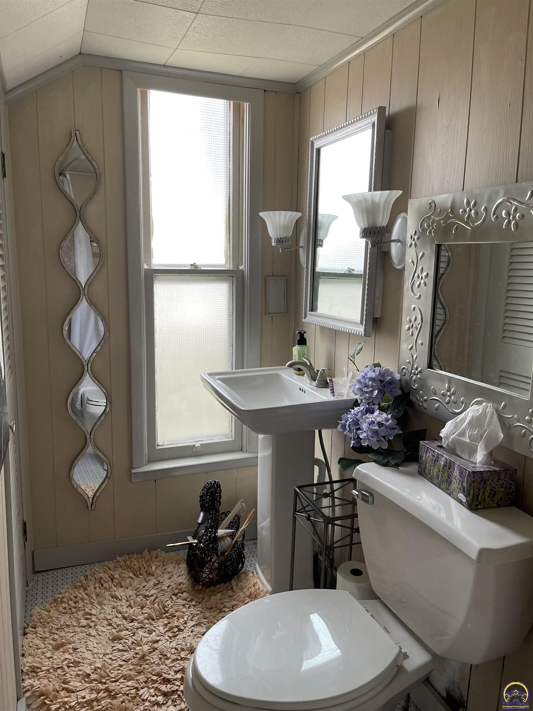 505 Frazier Street Valley Falls, KS 66088 - Photo 33 of 67 Prior to tenants moving in