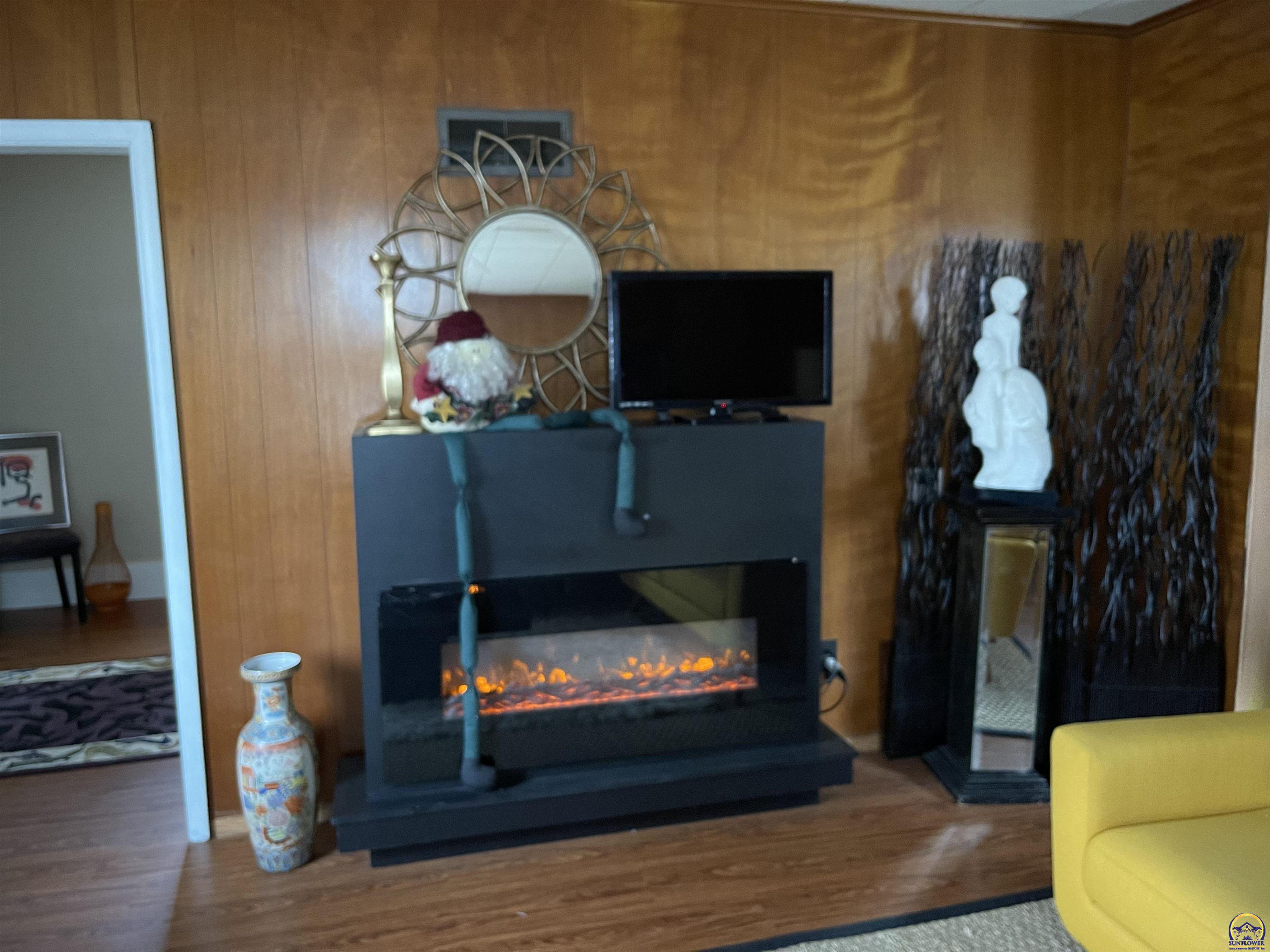 505 Frazier Street Valley Falls, KS 66088 - Photo 34 of 67 Prior to tenants moving in