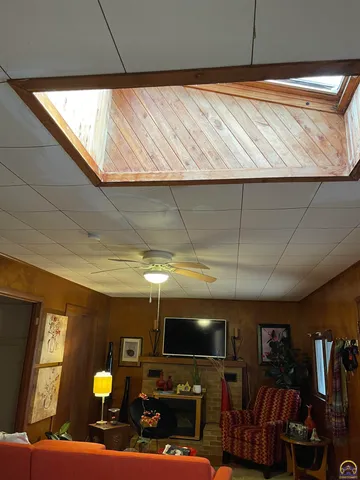 $99,900 | 505 Frazier Street, Valley Falls, KS 66088