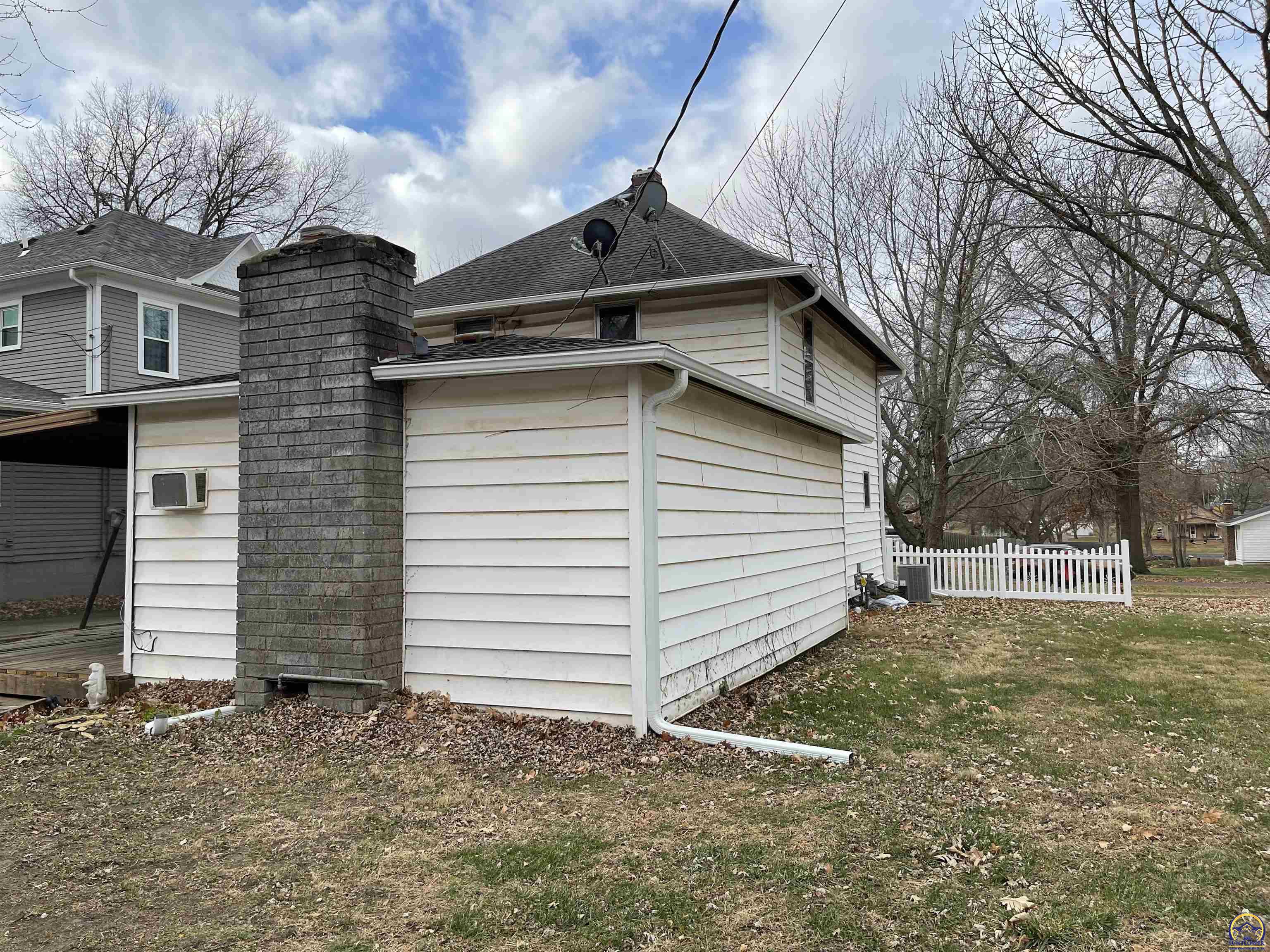 505 Frazier Street Valley Falls, KS 66088 - Photo 60 of 67 Prior to tenants moving in
