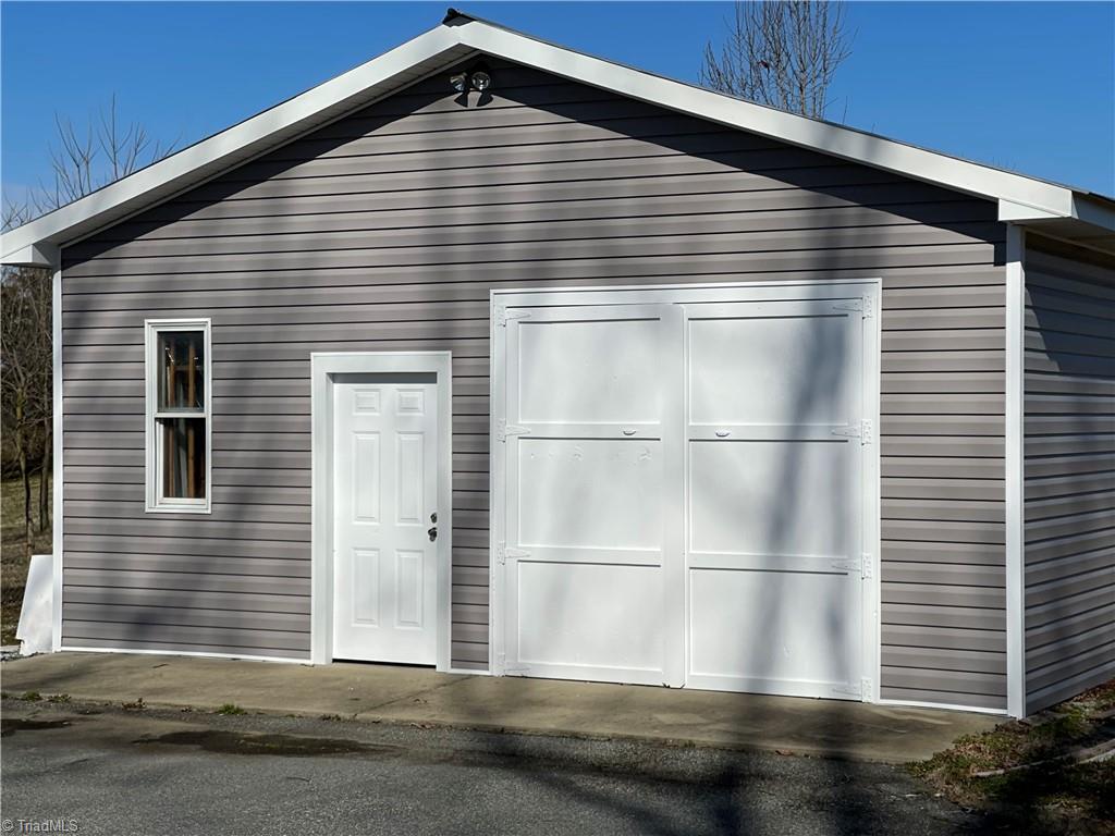 5531 Davis Country Road Randleman, NC 27317 - Photo 20 of 21