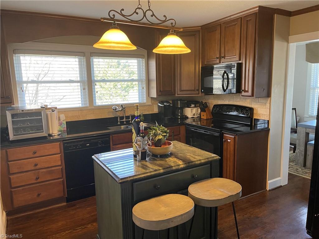 5531 Davis Country Road Randleman, NC 27317 - Photo 10 of 21