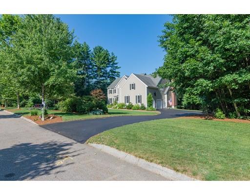 11 Applewood Road Norfolk, MA 02056 - Photo 4 of 42 Gallery Image 4